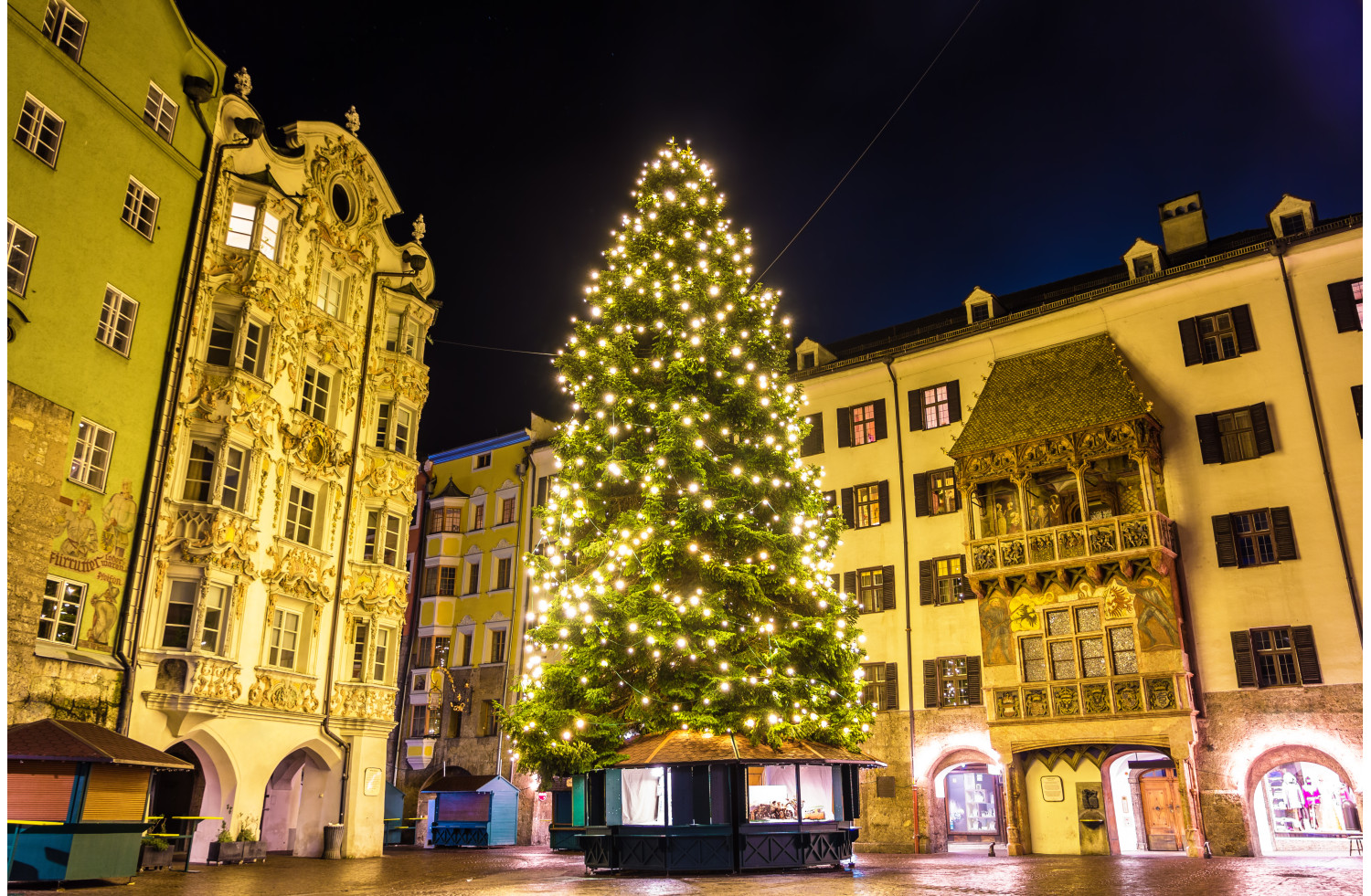 LES MERVEILLEUX MARCHES DE NOEL DU TYROL ET DE SALZBOURG