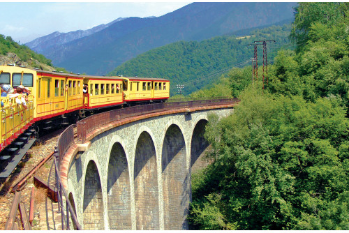 DE LA MER A LA MONTAGNE (Train Jaune)