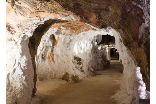 Le monastère de Montserrat et la mystérieuse Montagne de Sel