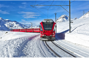 LES TRAINS SUISSES dans les magiques décors de l'hiver