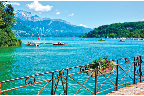 Fleurs en fêtes à Morges sur le lac Léman et Annecy