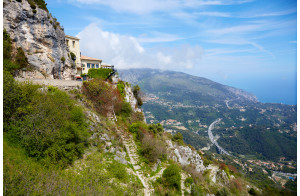 Route des balcons d'Azur à la mer : Ste Agnes, col de turini, Eze