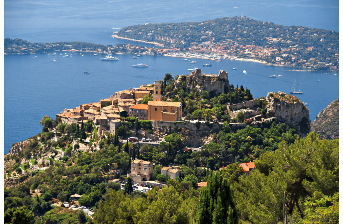 Route des balcons d'Azur à la mer : Ste Agnes, col de turini, Eze