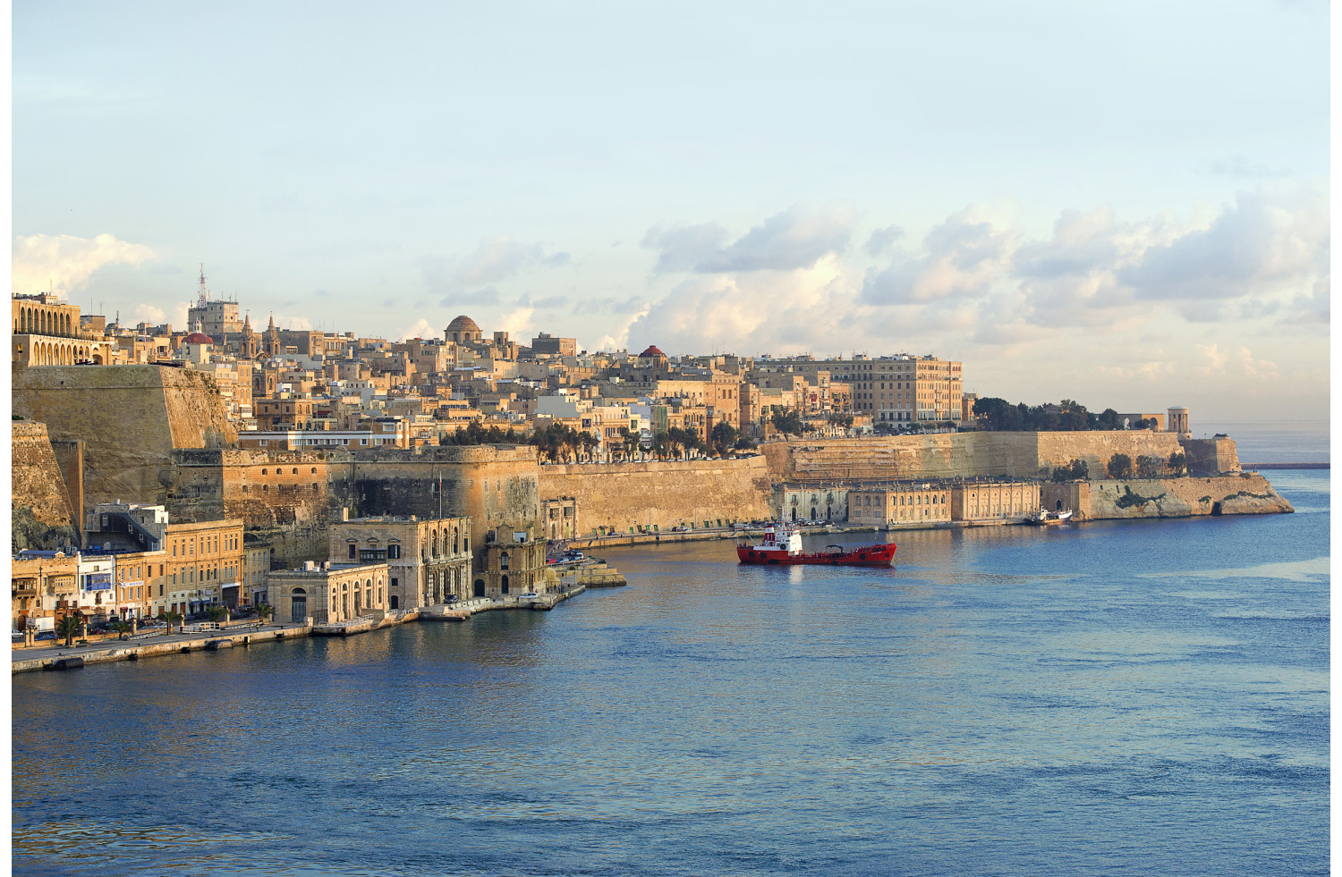 CROISIERE EN MEDITERRANEE : Marseille, Gêne, Naples, Messina ...