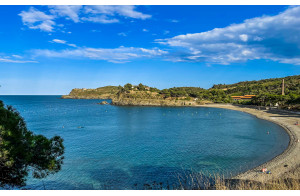 De La Mer  à La Montagne et Train Jaune.