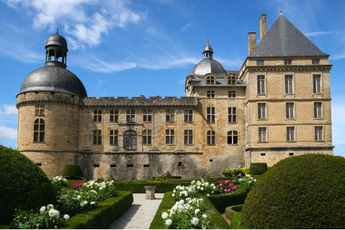 Château Hautefort et...