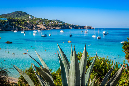 CROISIERE EN MEDITERRANEE : Barcelone, Ibiza, Cagliari, Civitavecchia (Rome), Livourne (Florence), Cannes