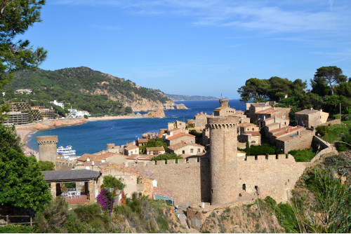 Costa Brava : Tossa de Mar et Masia de Tordera