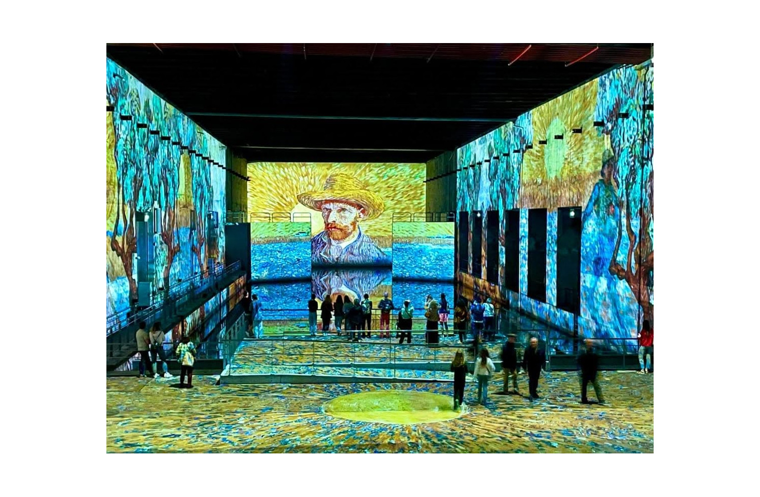 Les Bassins de Lumières à Bordeaux.
